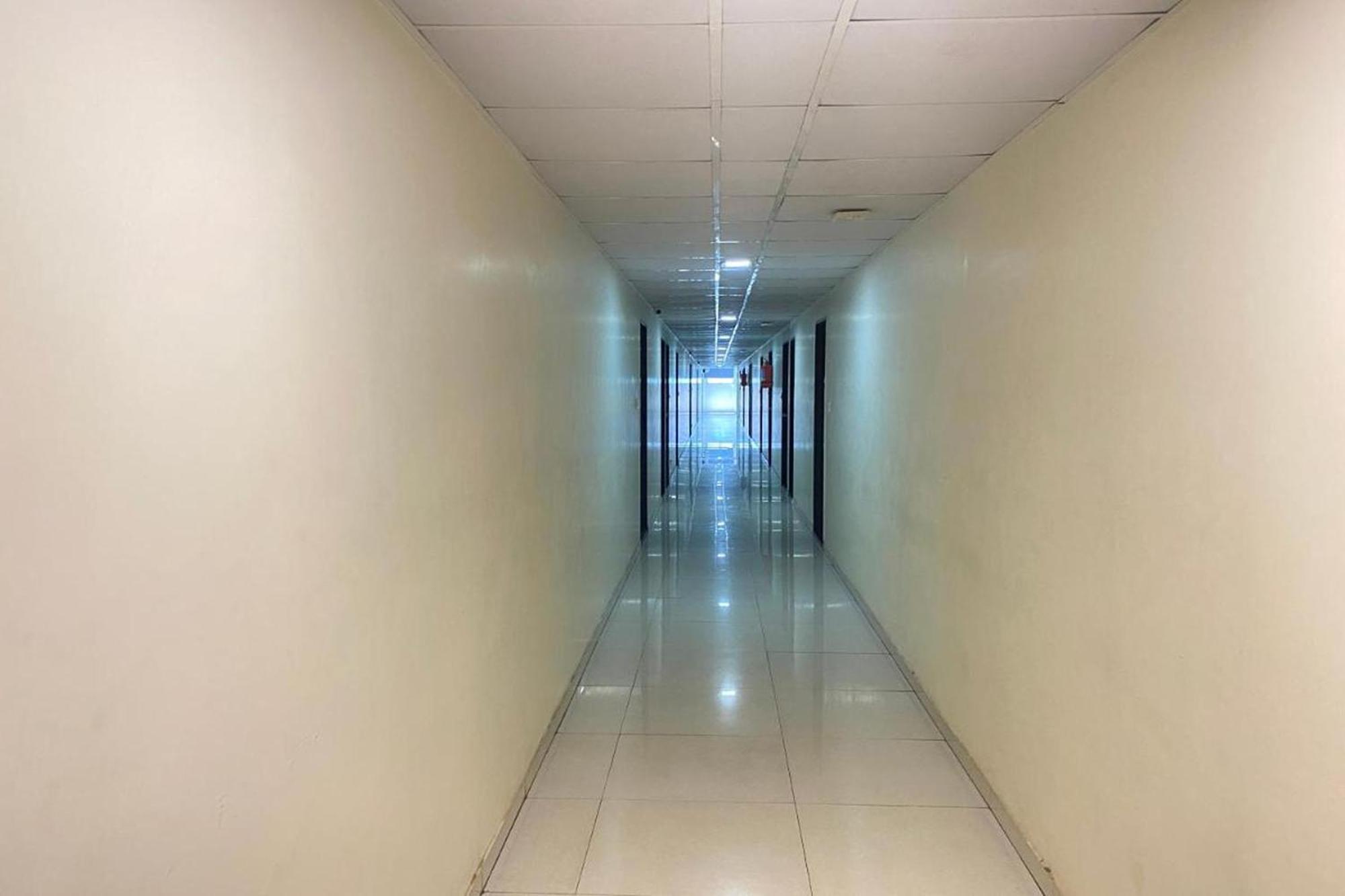 Hotel Kalyan Palace Watuwa エクステリア 写真
